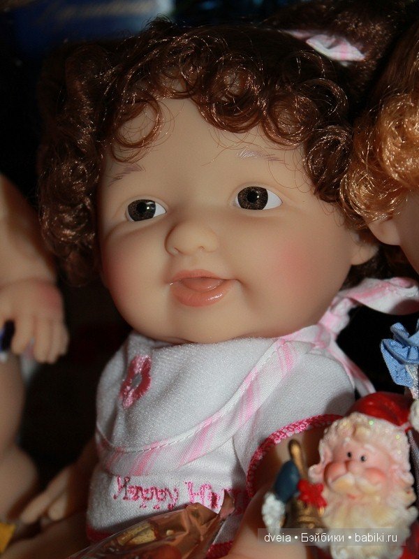 Толстушки Berenguer у ёлки (фото 3)