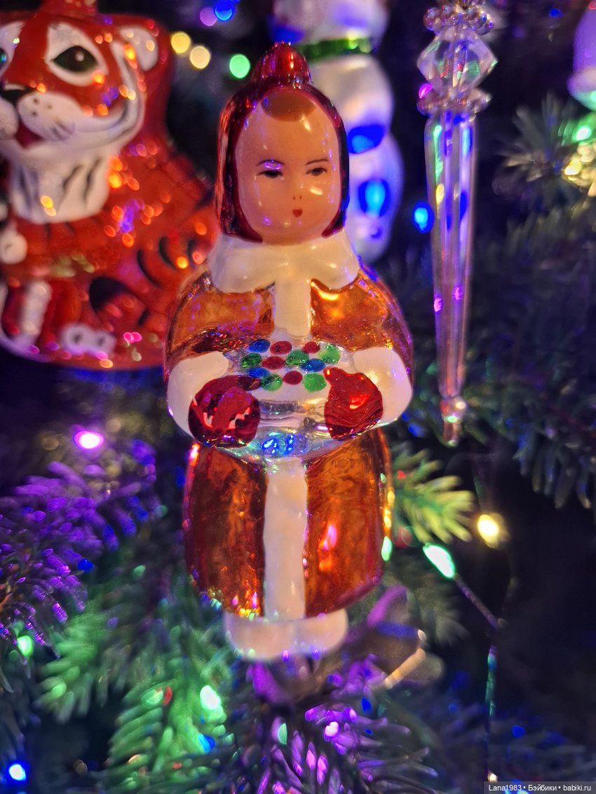 А на нашей ёлке, зелёные иголки (фото 8)