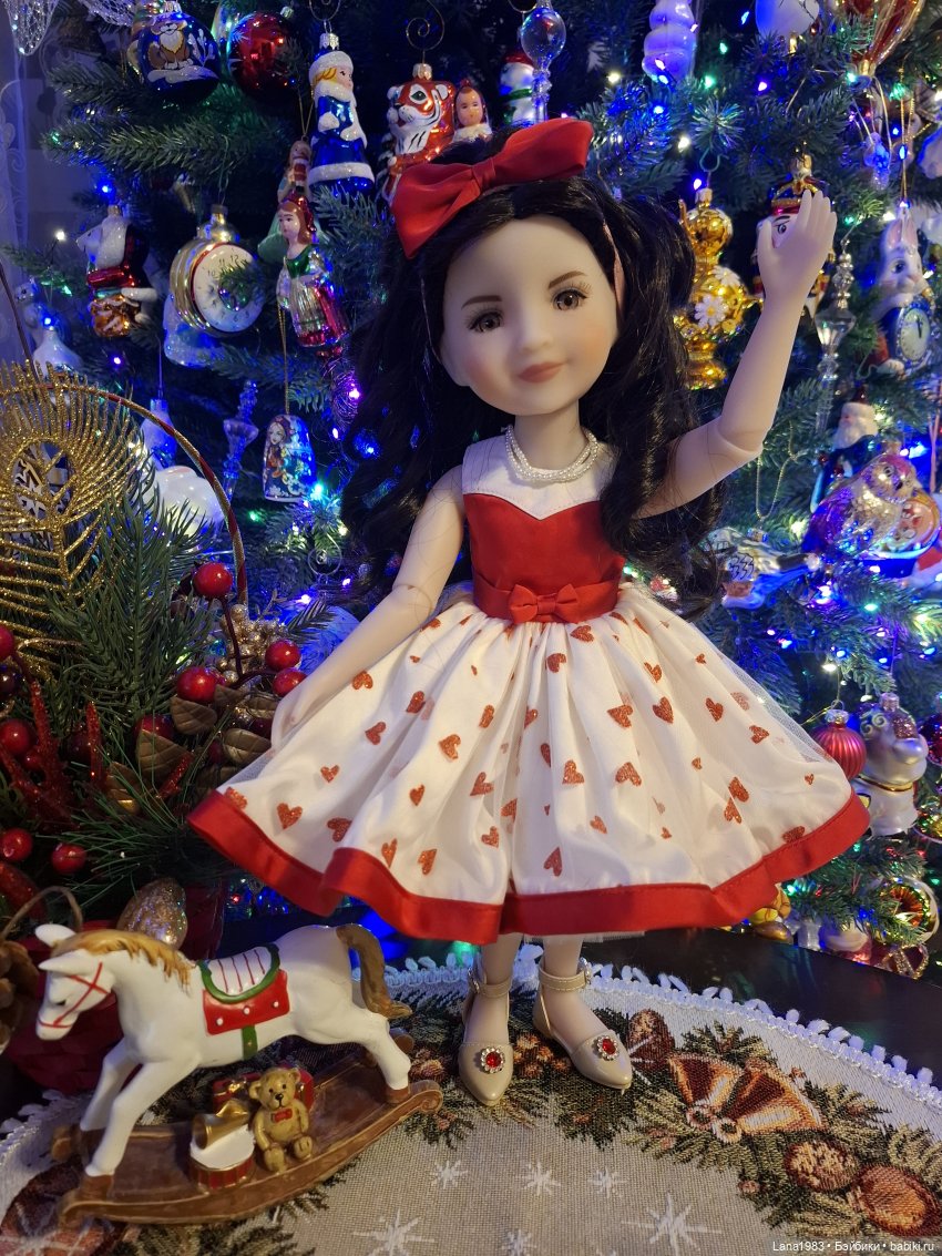 Мои Рубиночки | Бэйбики Мои Рубиночки — Куклы Ruby Red (Руби Ред) Fashion Friends: Siblies (фото 6)