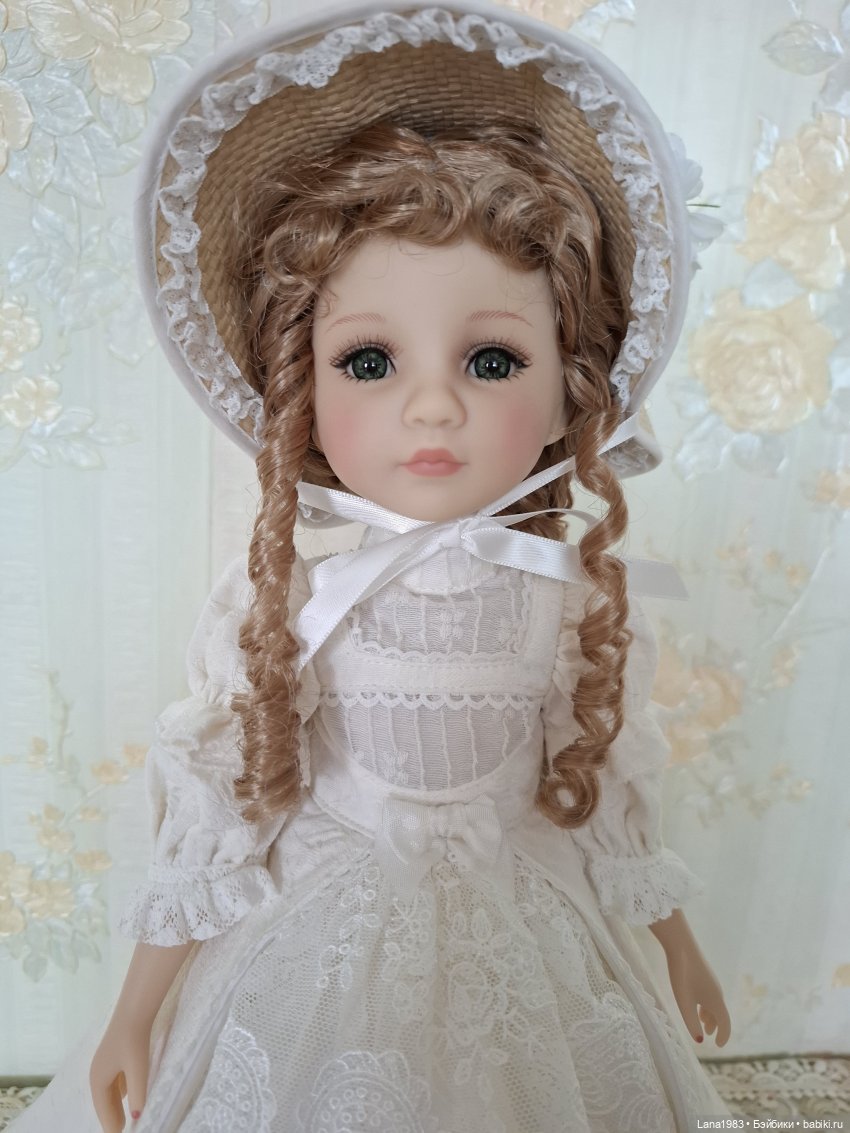 Прекрасная Изабелла | Бэйбики Прекрасная Изабелла — Куклы Ruby Red (Руби Ред) Fashion Friends: Siblies (фото 8)