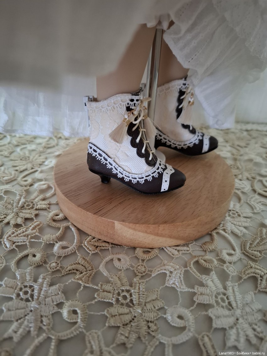 Прекрасная Изабелла | Бэйбики Прекрасная Изабелла — Куклы Ruby Red (Руби Ред) Fashion Friends: Siblies (фото 7)