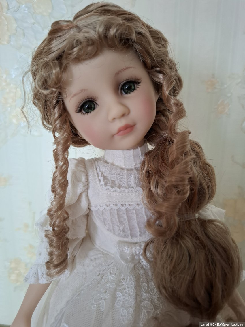 Прекрасная Изабелла | Бэйбики Прекрасная Изабелла — Куклы Ruby Red (Руби Ред) Fashion Friends: Siblies (фото 10)