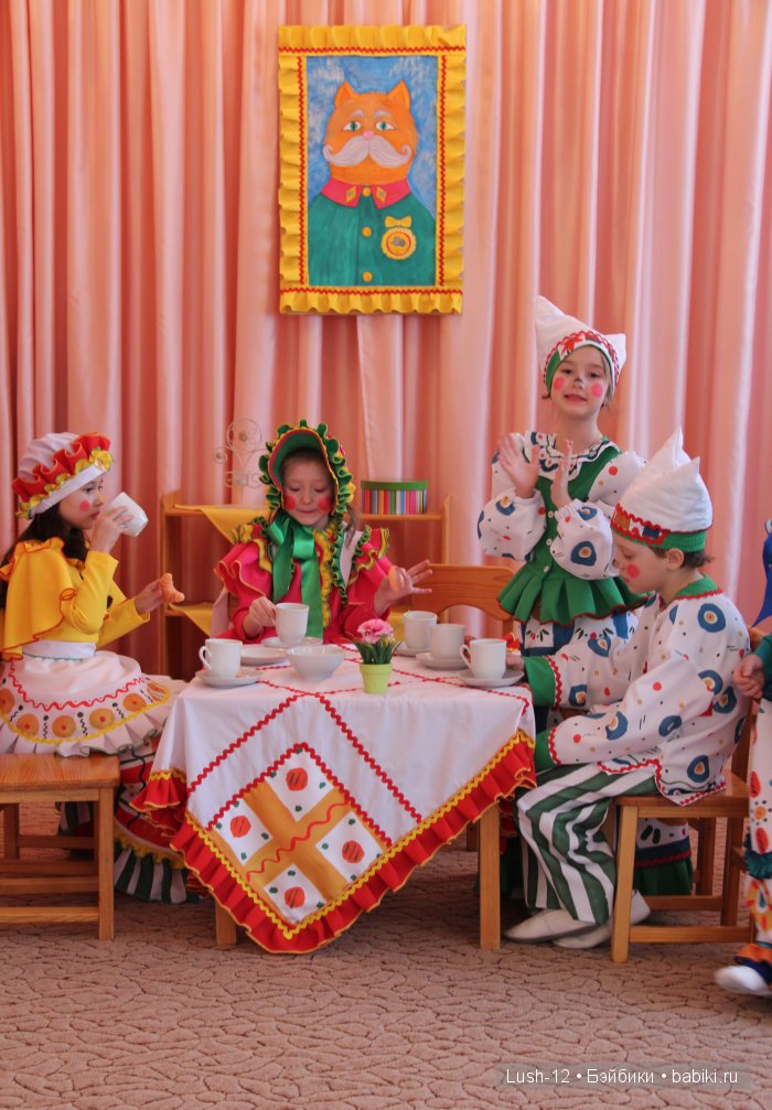 Нам куклы строить и жить помогают