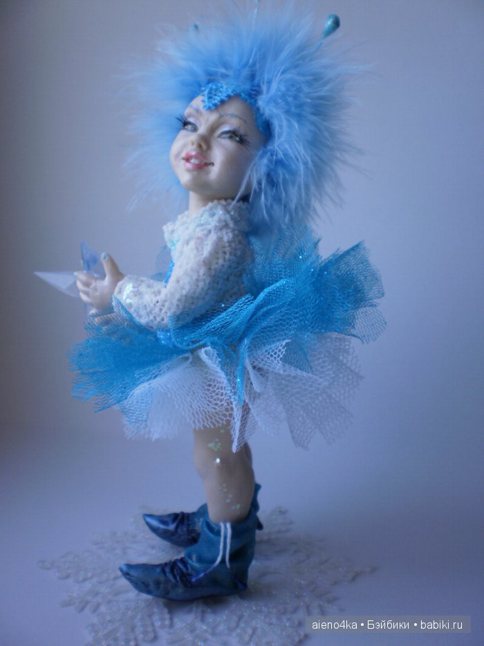 Снежинка-2. Авторская кукла