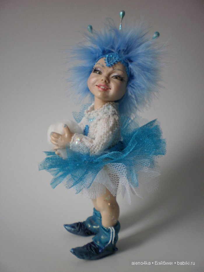 Снежинка-2. Авторская кукла (фото 6)