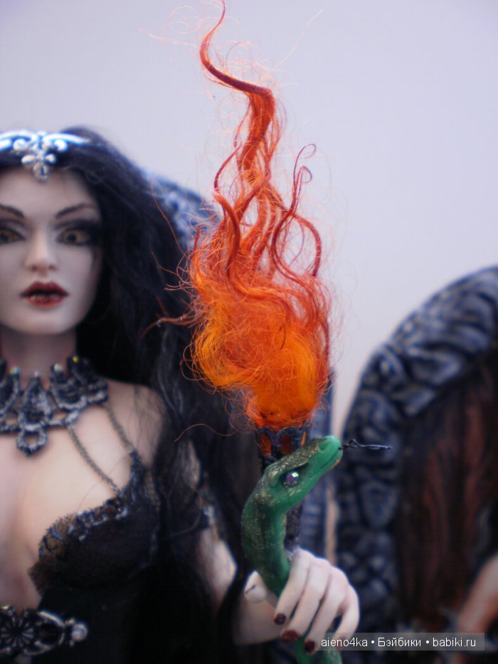 Геката-2. Авторская кукла