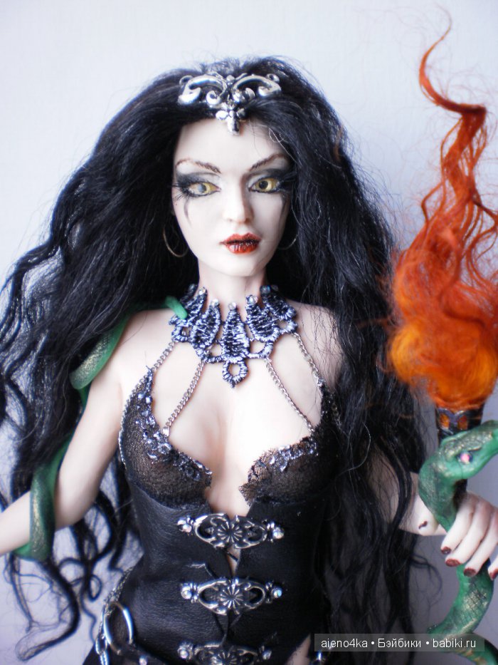 Геката-2. Авторская кукла