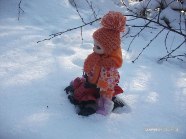 Как Манюня в лес ходила и подарки получила