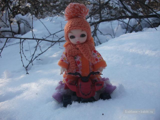 Как Манюня в лес ходила и подарки получила