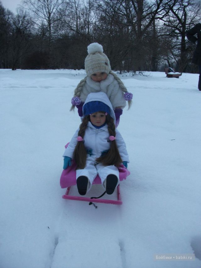 Прогулка Алены, кукла от Сони Хартман - Хелен (Heart and Soul Dolls) и встреча с подружкой Николькой