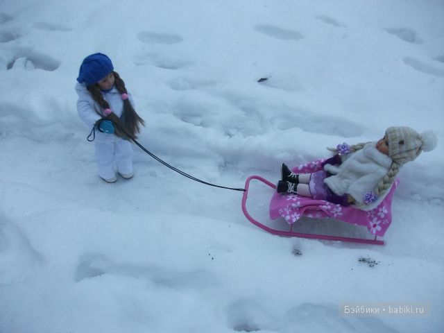 Прогулка Алены, кукла от Сони Хартман - Хелен (Heart and Soul Dolls) и встреча с подружкой Николькой