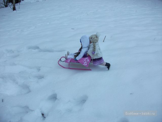 Прогулка Алены, кукла от Сони Хартман - Хелен (Heart and Soul Dolls) и встреча с подружкой Николькой