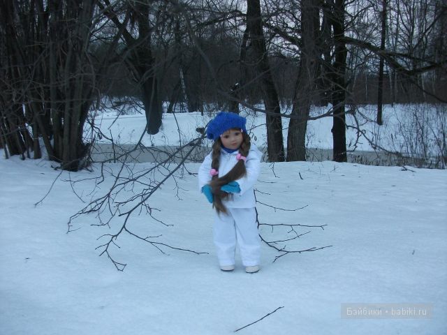 Прогулка Алены, кукла от Сони Хартман - Хелен (Heart and Soul Dolls) и встреча с подружкой Николькой