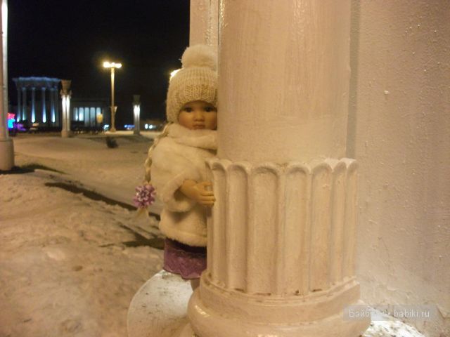 Прогулка Алены, кукла от Сони Хартман - Хелен (Heart and Soul Dolls) и встреча с подружкой Николькой