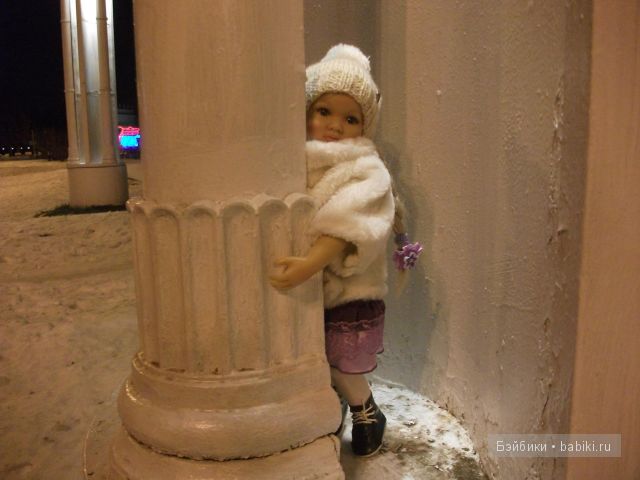 Прогулка Алены, кукла от Сони Хартман - Хелен (Heart and Soul Dolls) и встреча с подружкой Николькой