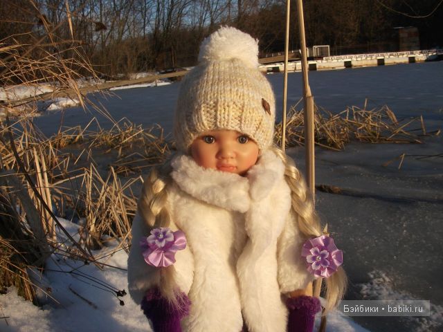 Прогулка Алены, кукла от Сони Хартман - Хелен (Heart and Soul Dolls) и встреча с подружкой Николькой (фото 3)