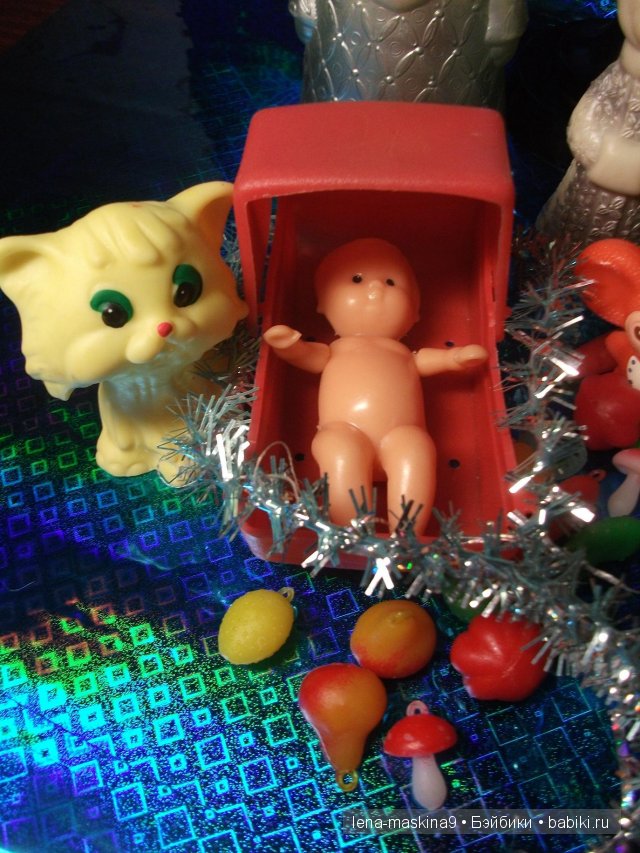 Воспоминания о детстве! Куколки,игрушки, елочки