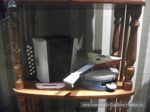 Выставка. Назад в детство