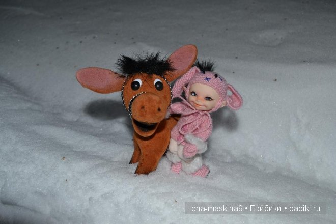 Прогулка куклы (БЖД) Луши в вечернем лесу