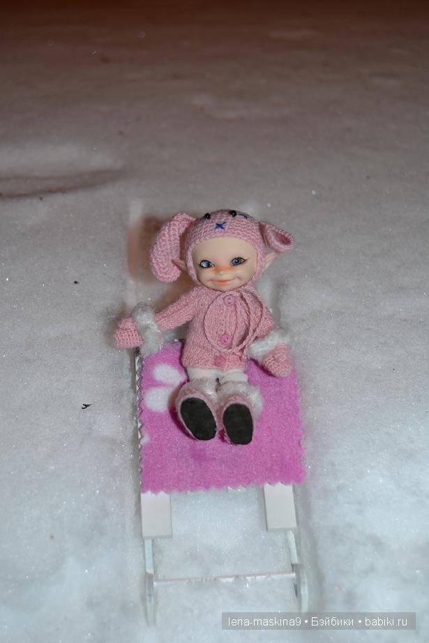 Прогулка куклы (БЖД) Луши в вечернем лесу