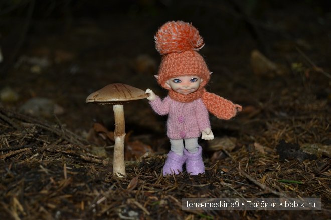 Луша на прогулке со своим другом Крошем. В осеннем лесу | Бэйбики Луша на прогулке со своим другом Крошем. В осеннем лесу