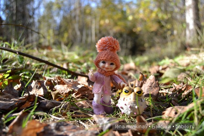 Луша на прогулке со своим другом Крошем. В осеннем лесу | Бэйбики Луша на прогулке со своим другом Крошем. В осеннем лесу