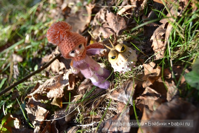 Луша на прогулке со своим другом Крошем. В осеннем лесу | Бэйбики Луша на прогулке со своим другом Крошем. В осеннем лесу