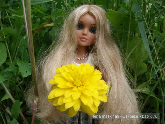 Лето кончилось, за окошком дождик, а так хочеться тепла и солнышка!!! (Шарнирная куколка и лето)