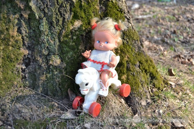 Как куколки ГДР ходили в лес