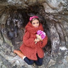 Элина на прогулке на ВВЦ и в Ботаническом саду:)