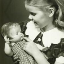 Дети, куклы, игрушки прошлых лет