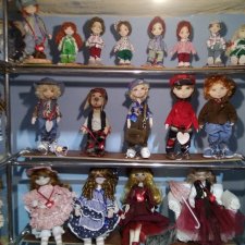 Город- Феодосия. Выставка-продажа, куклы игрушки и винтаж