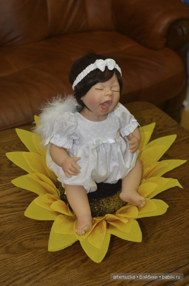 Подарки к Новому году успели приехать