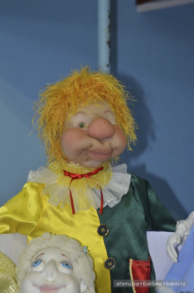 В Калининграде началась шестая выставка-ярмарка авторских кукол и мишек Тедди "Балтийский вернисаж" | Бэйбики В Калининграде началась шестая выставка-ярмарка авторских кукол и мишек Тедди "Балтийский вернисаж" (фото 10)