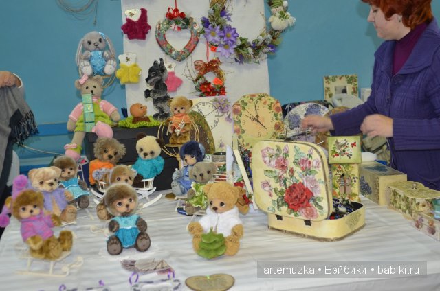 В Калининграде началась шестая выставка-ярмарка авторских кукол и мишек Тедди Балтийский вернисаж