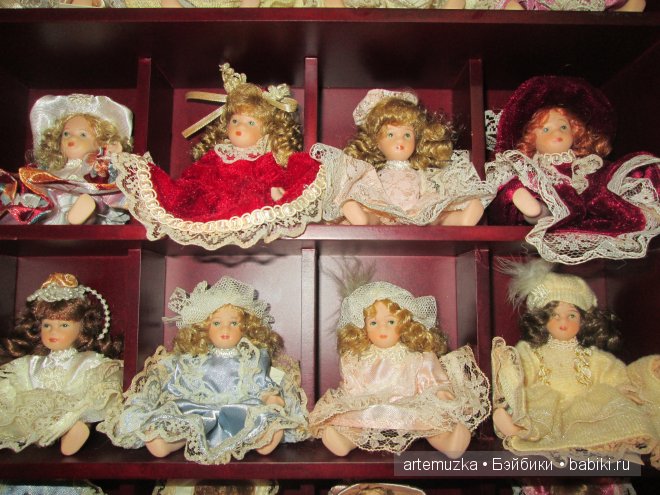 Чудесная коробочка с маленькими фарфоровыми куколками (фото 3)