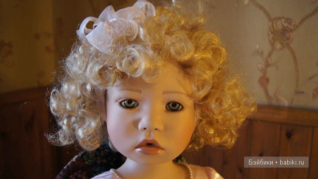 Goldilocks  от Christine Orange