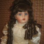 Невеста со старинного портрета - BEBE BRU от Patricia Loveless