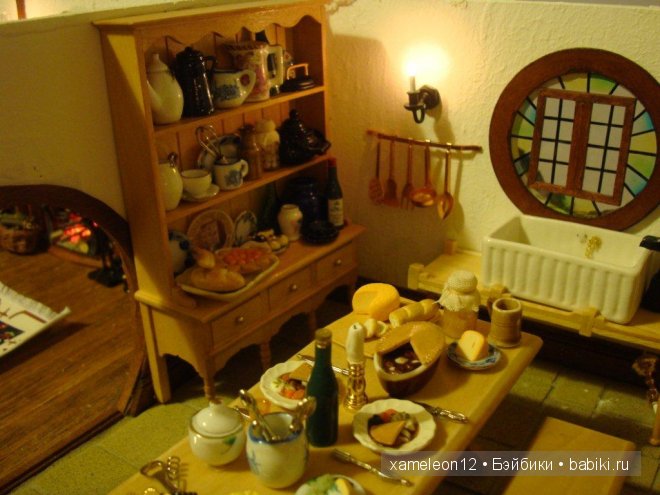 В гостях у хоббита. Румбокс своими руками от Maddie Brindley