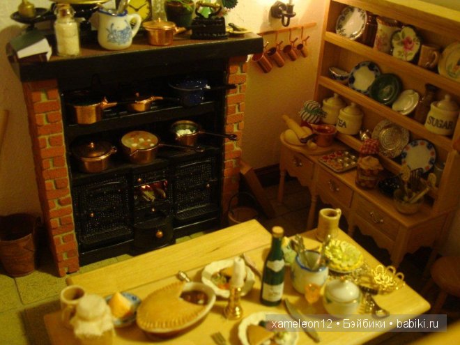 В гостях у хоббита. Румбокс своими руками от Maddie Brindley