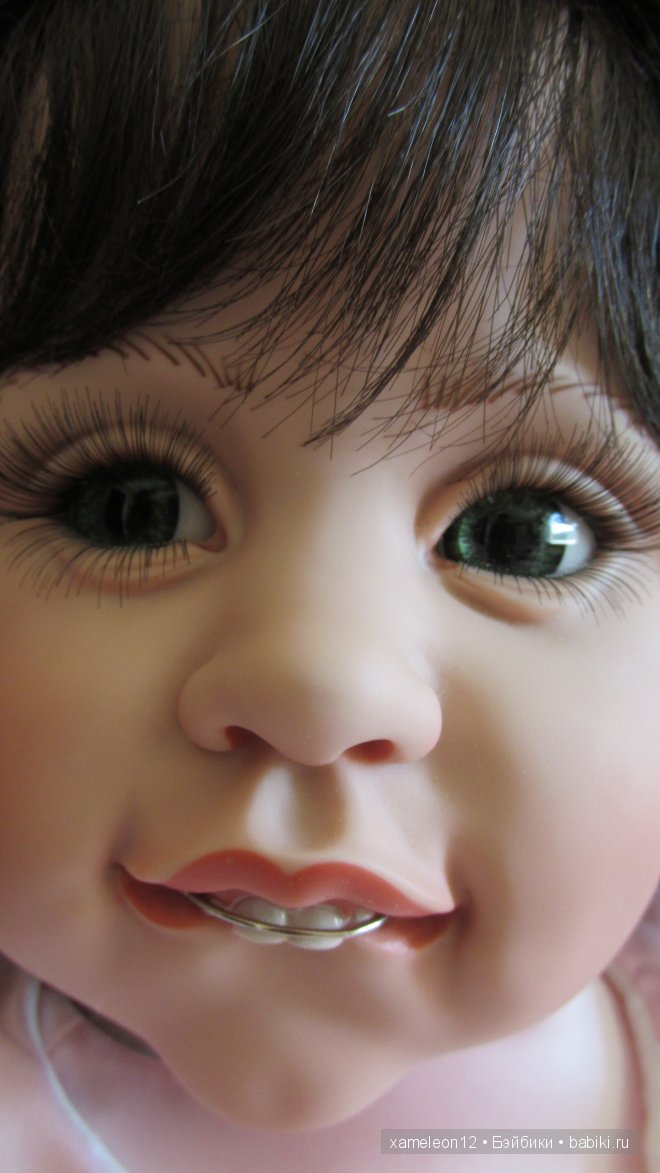 редкая кукла от Fayzah Spanos