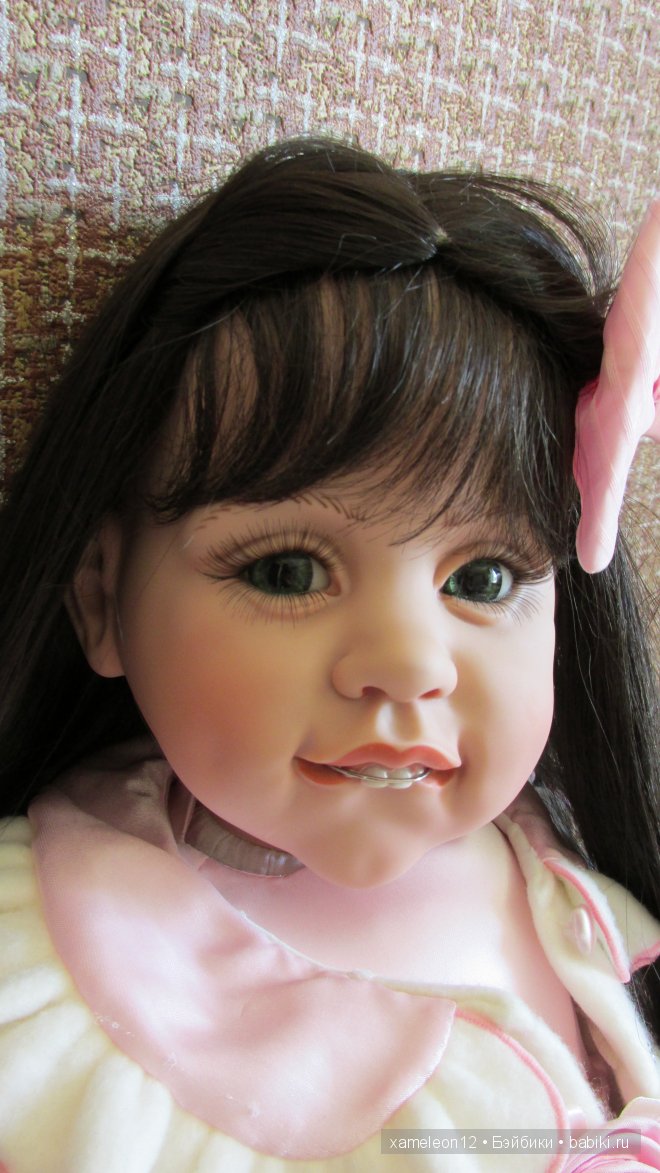 редкая кукла от Fayzah Spanos