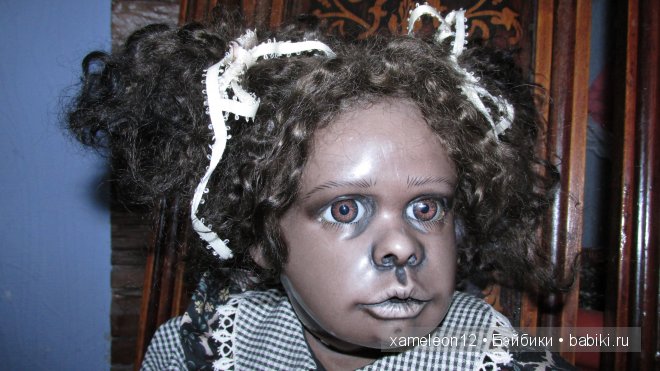 Clare от Robyn Joynson