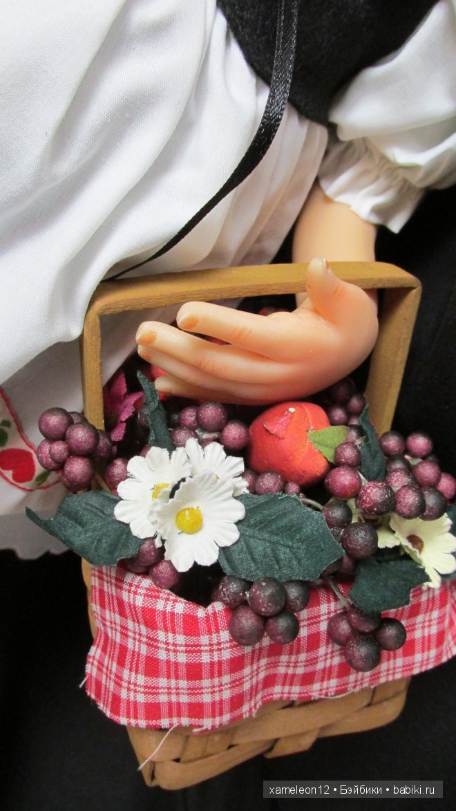 Красная шапочка от Julie Fischer (фото 8)