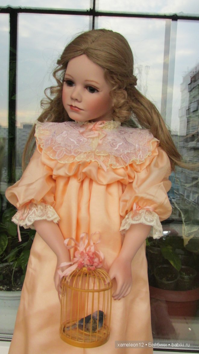Девочка с клеткой, фарфоровая кукла от Janet Ness (фото 7)
