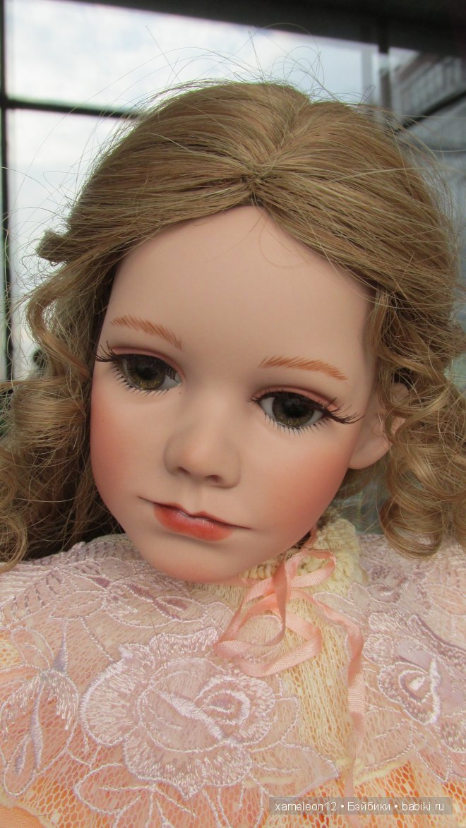 Девочка с клеткой, фарфоровая кукла от Janet Ness (фото 8)