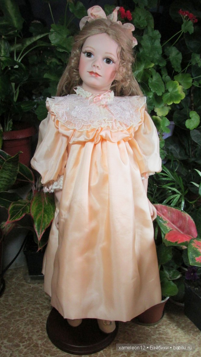 Девочка с клеткой, фарфоровая кукла от Janet Ness (фото 2)