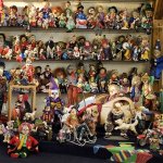 Дорогая, хочешь куклу?