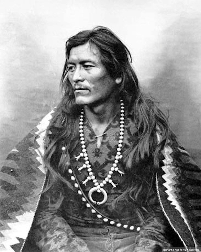 Я был на краю света. Я был на краю моря. Я был на краю неба. Я был на краю гор. Я не встретил никого, кто не был мне другом