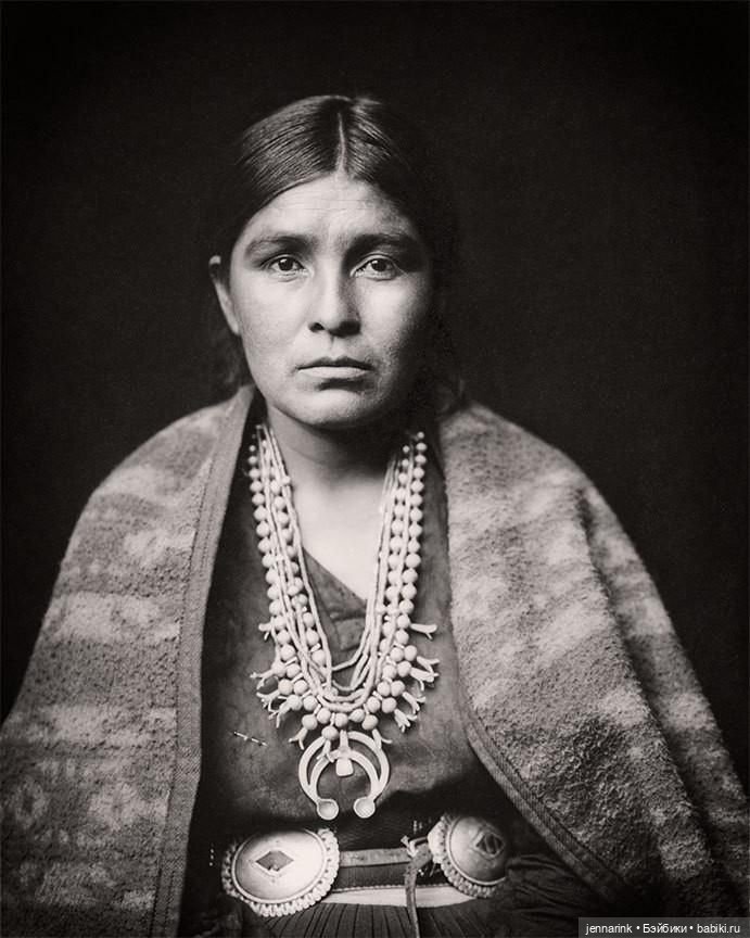 Я был на краю света. Я был на краю моря. Я был на краю неба. Я был на краю гор. Я не встретил никого, кто не был мне другом